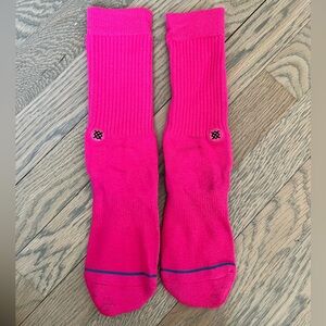 STANCE Hot Pink Crew Socks. Size: Med (US Men's Shoe 6-8.5, Women's Shoe 8-10.5)